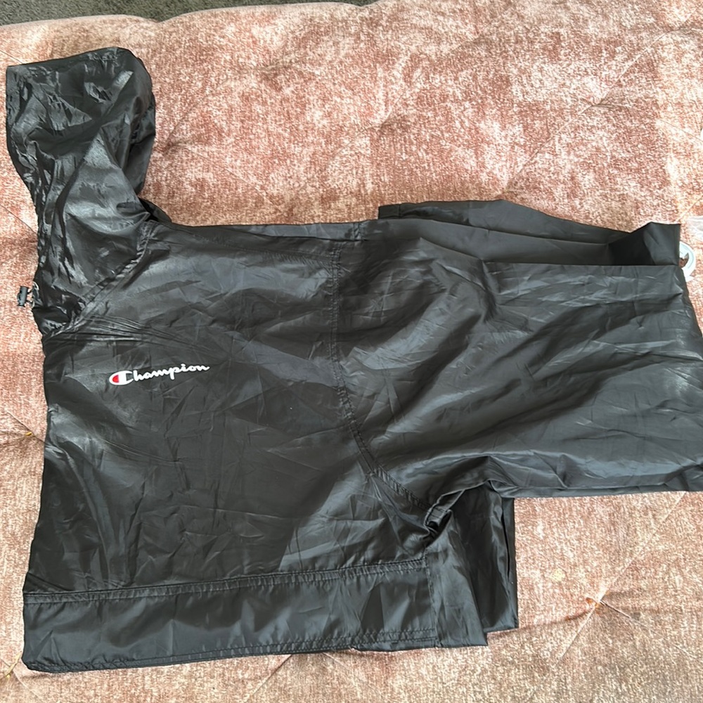 Men’s Champion Hooded rain jacket.. NWOT! Size 4XLT